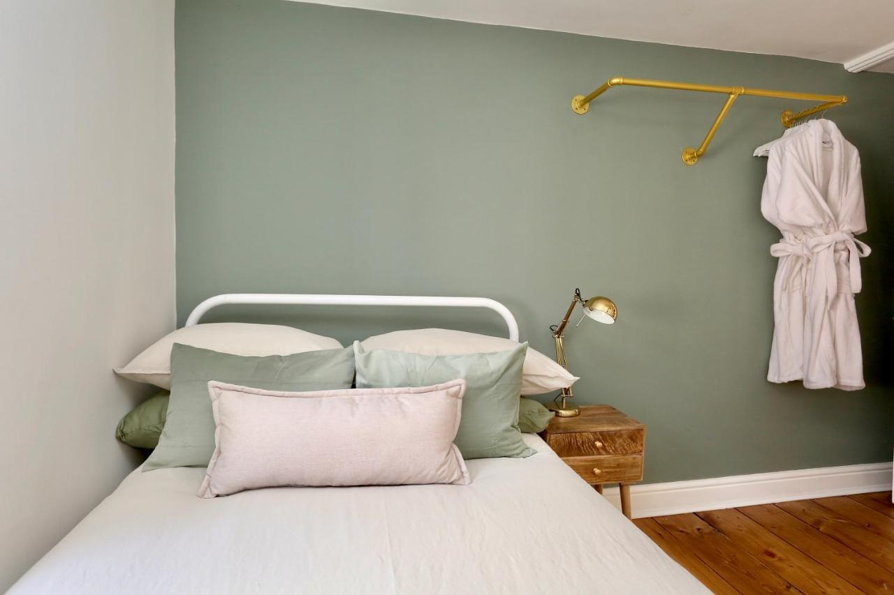 Cwm Seren - Luxury Apartment Crickhowell Esterno foto